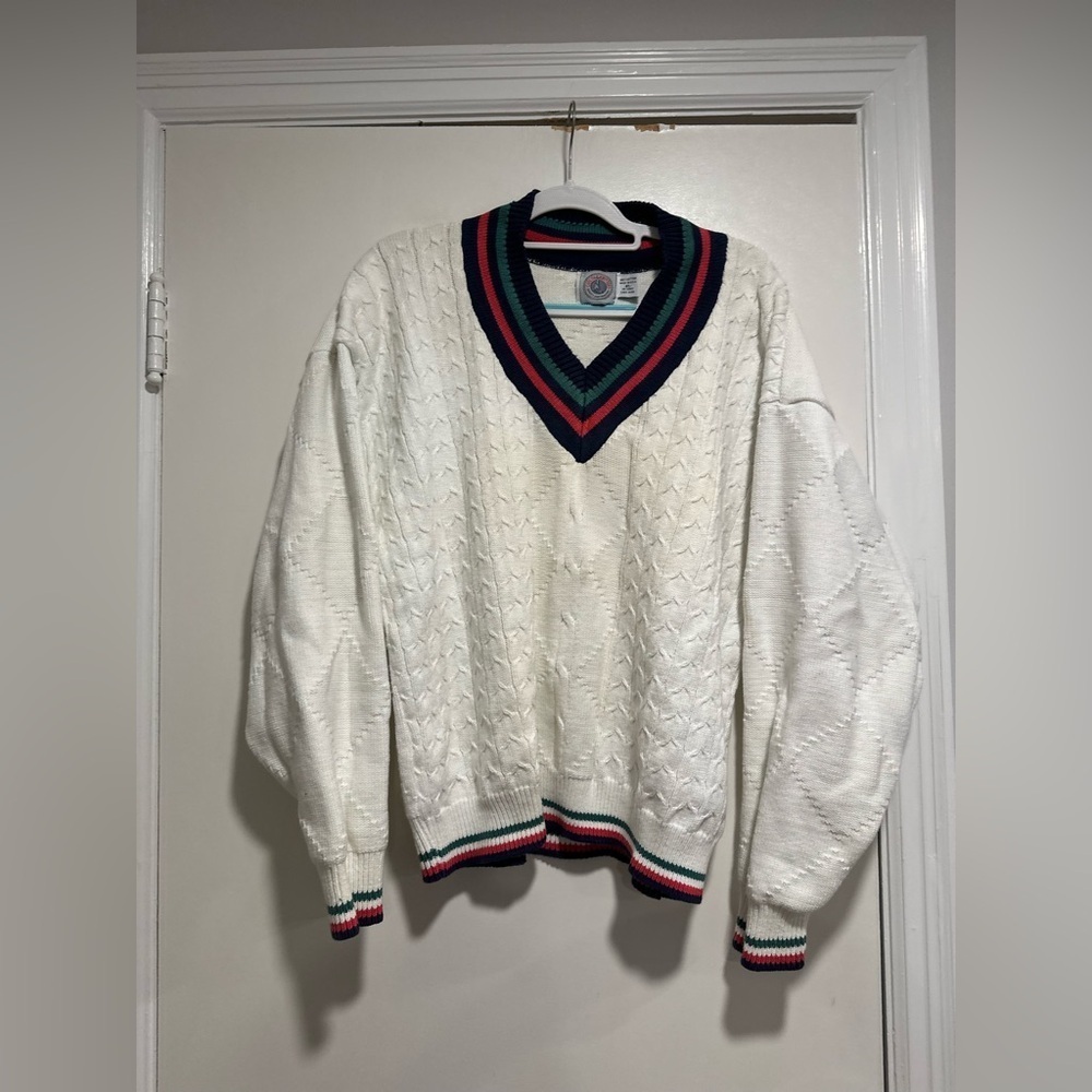 VTG 90s Cape Isle Knitters Sz:XL Oversized Colorful Vneck  Cable Knit sweater.